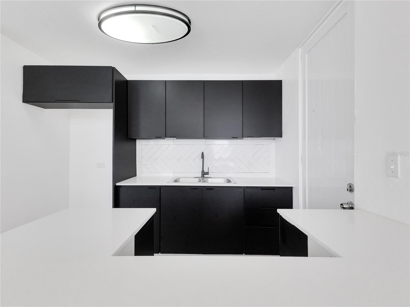 79 CALLE PRINCIPAL MAR