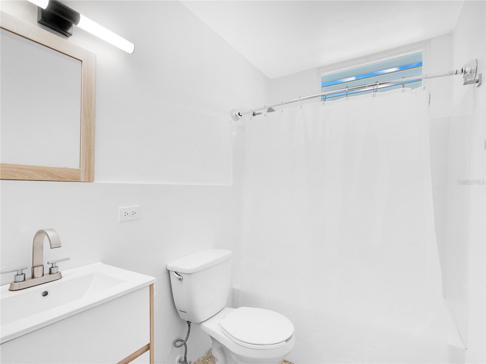 79 CALLE PRINCIPAL MAR