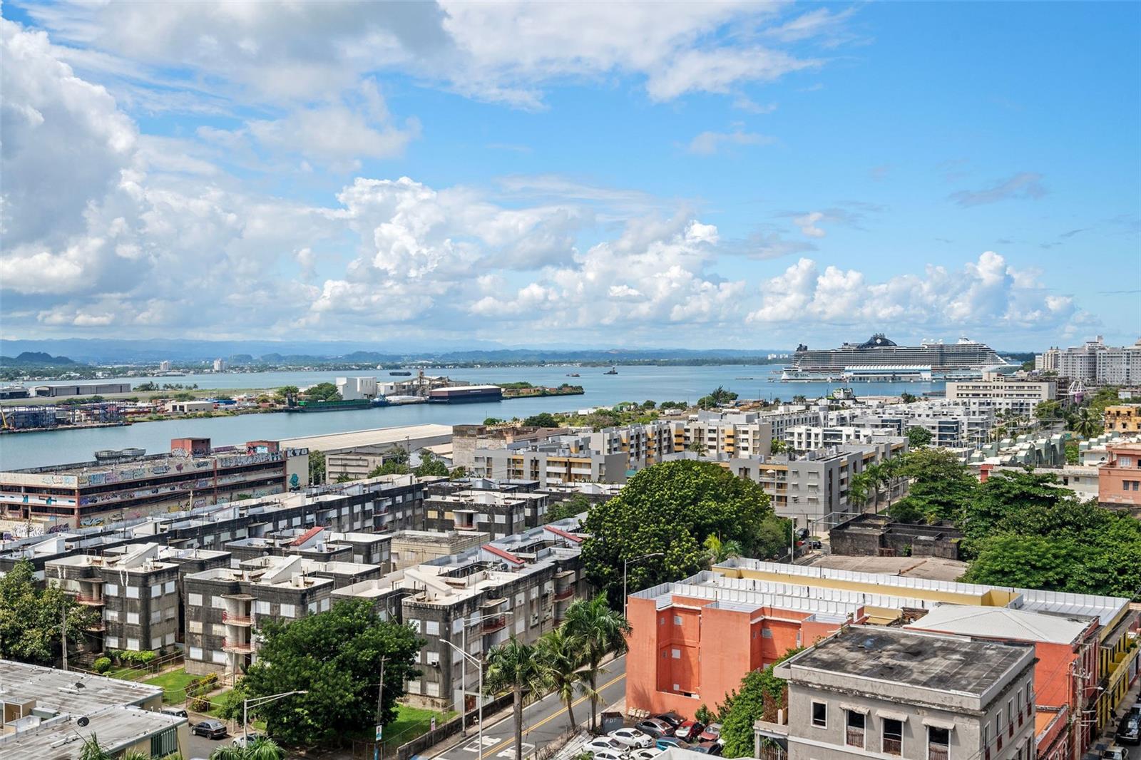 404 CONSTITUCION AVE #805