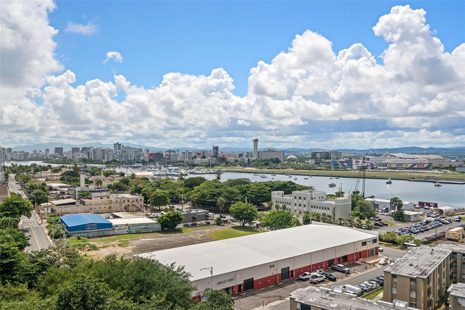 404 CONSTITUCION AVE #805