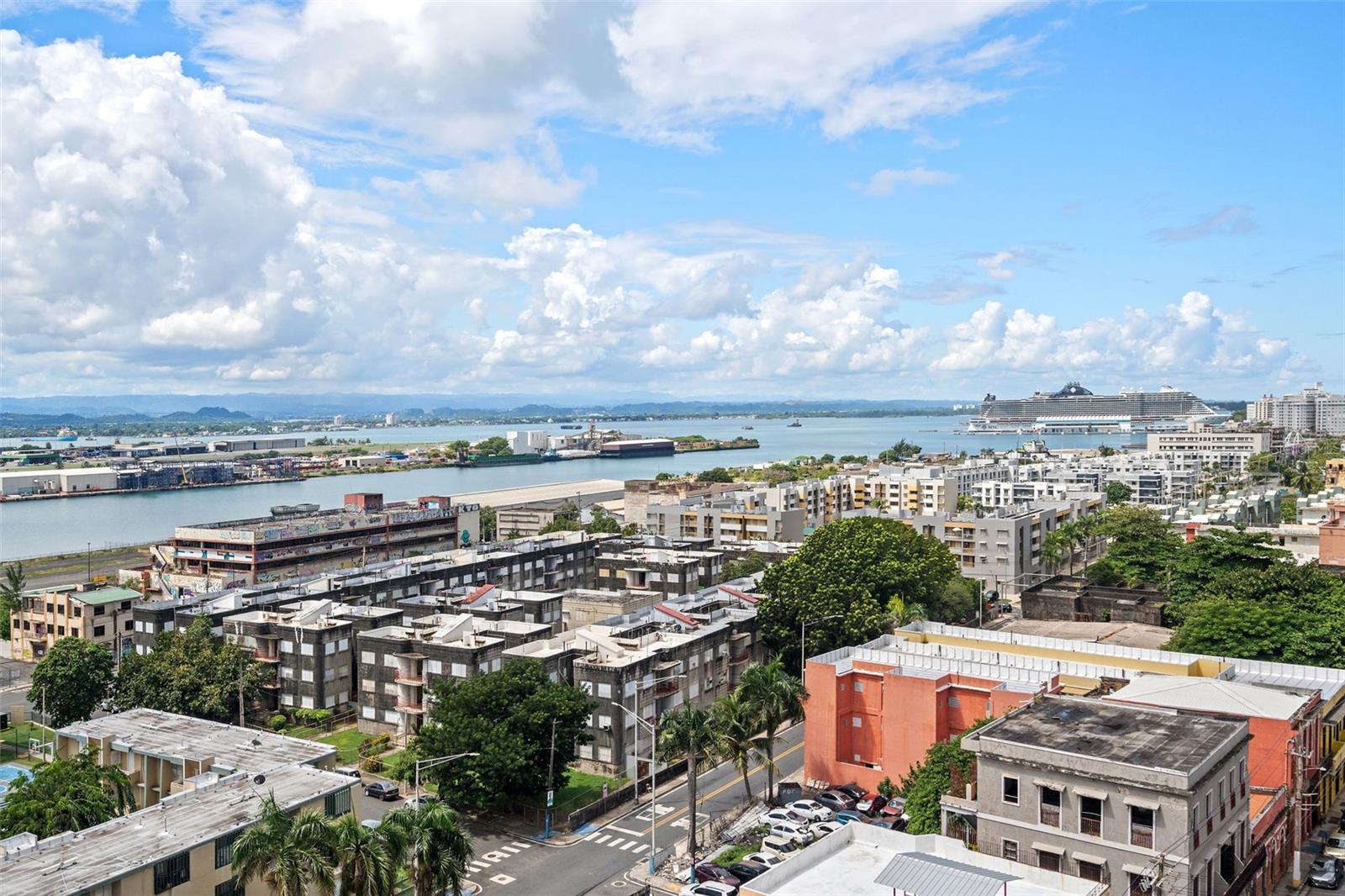 404 CONSTITUCION AVE #805