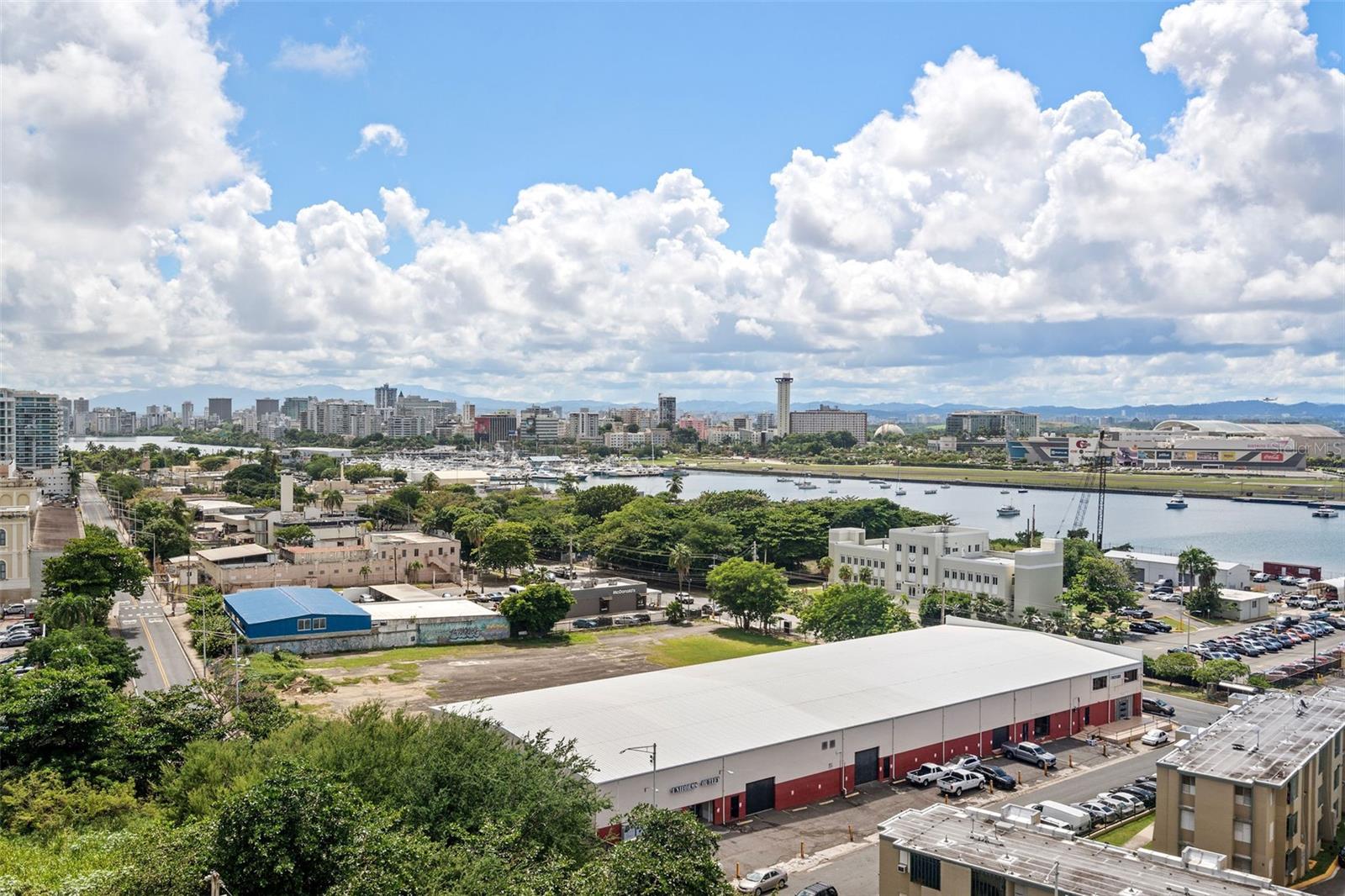 404 CONSTITUCION AVE #805