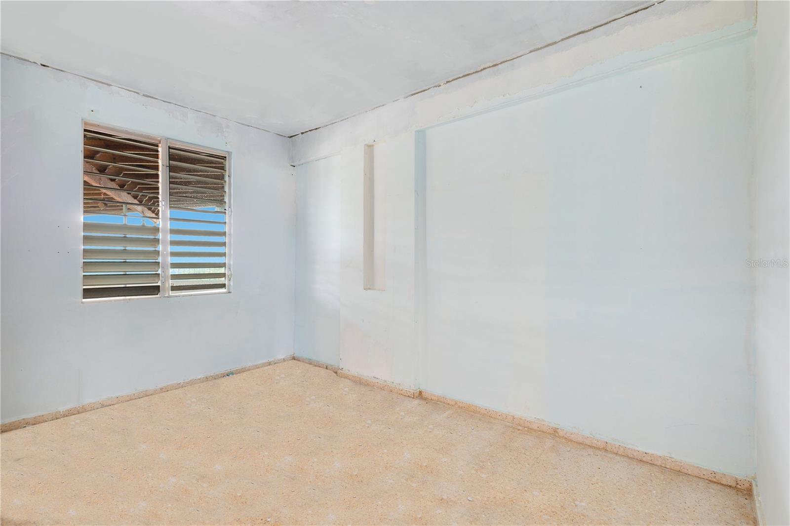 16 BUENA VISTA AVENUE, PUEBLO WARD DEV.