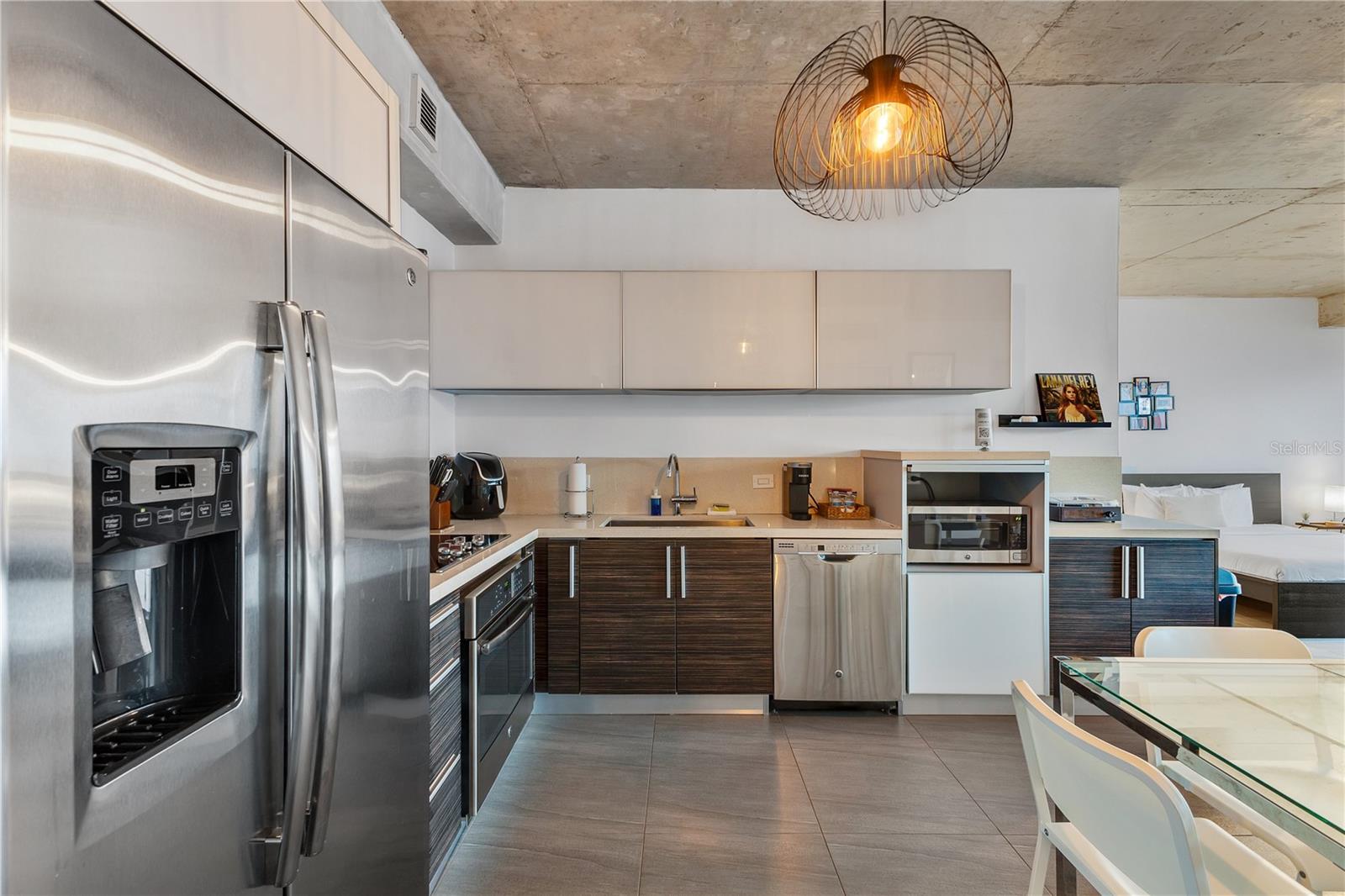 404 AVE DE LA CONSTITUCION #1906