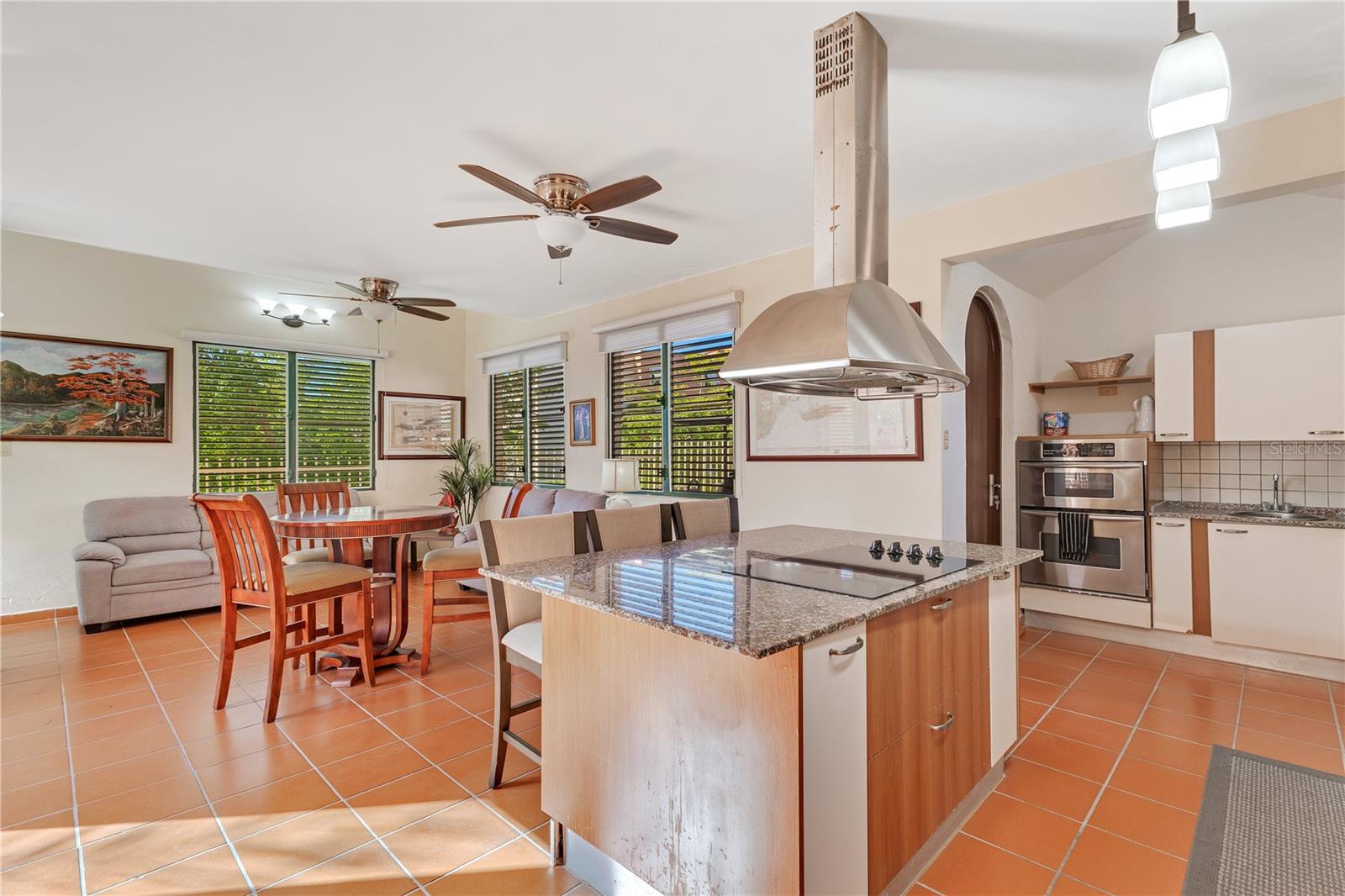 LAS VILLAS EN PALMAS HARBOUR DR #C-1