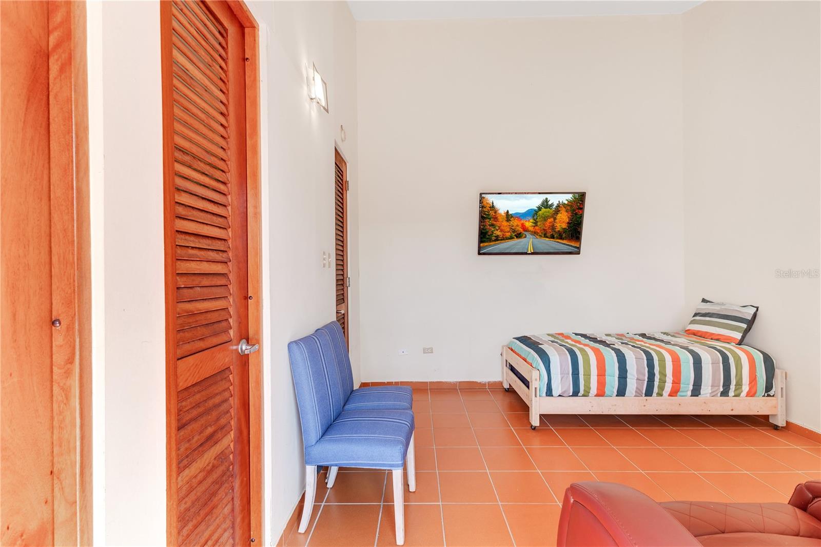 LAS VILLAS EN PALMAS HARBOUR DR #C-1