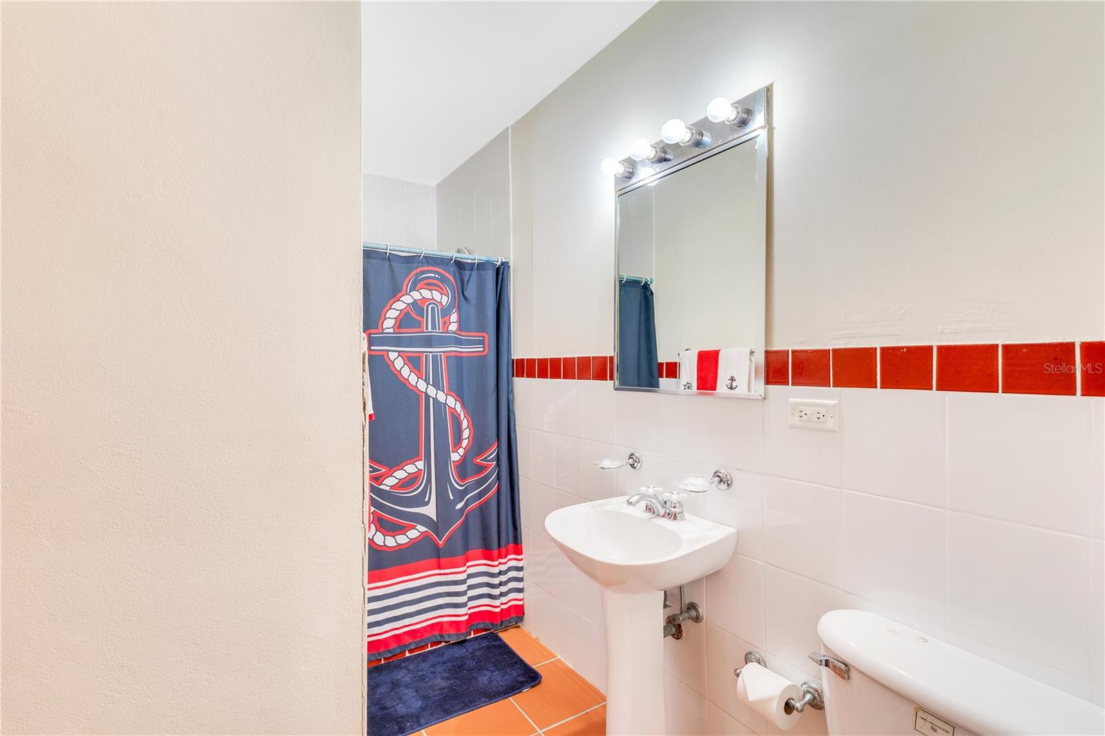 LAS VILLAS EN PALMAS HARBOUR DR #C-1