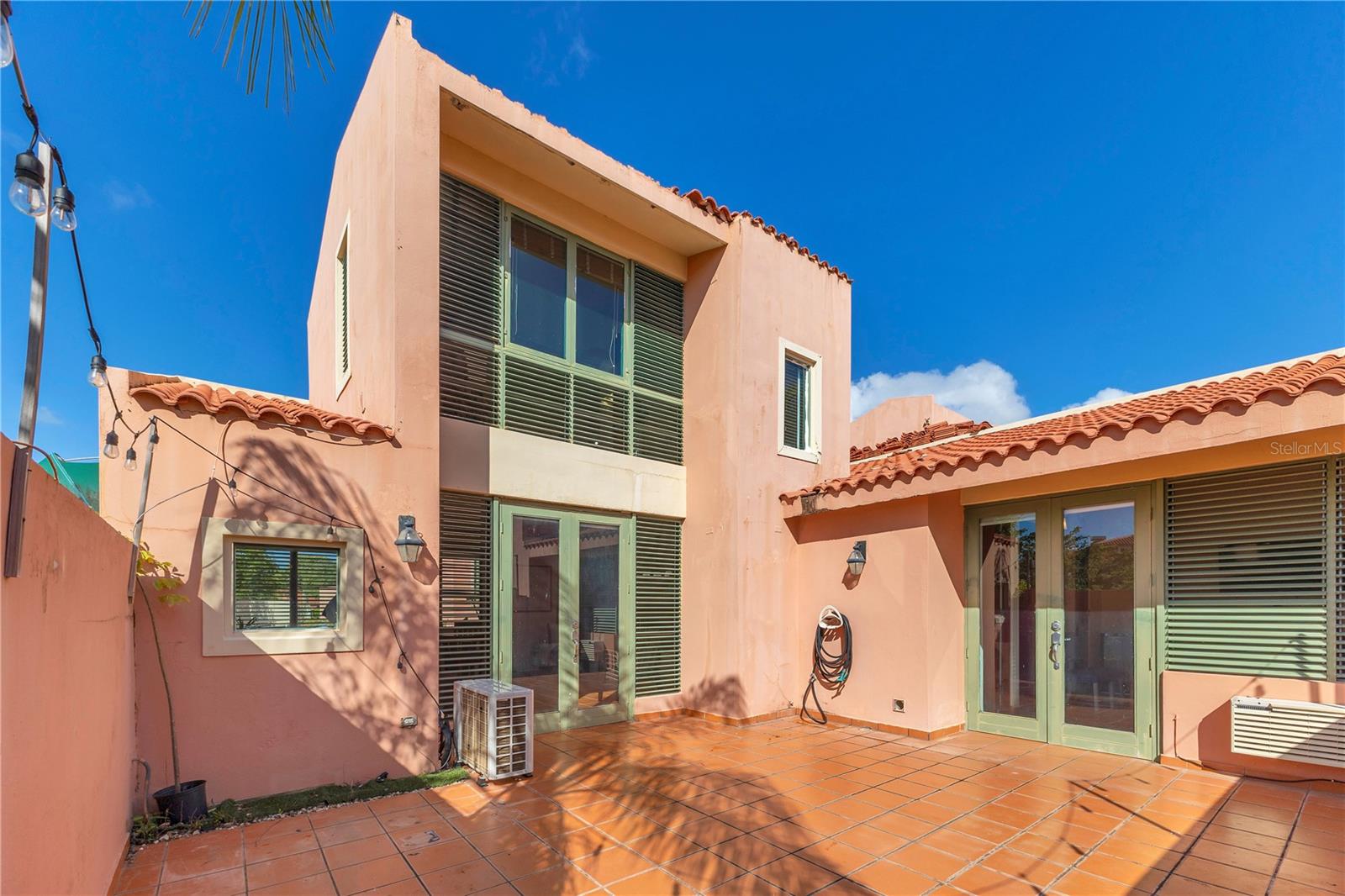 LAS VILLAS EN PALMAS HARBOUR DR #C-1