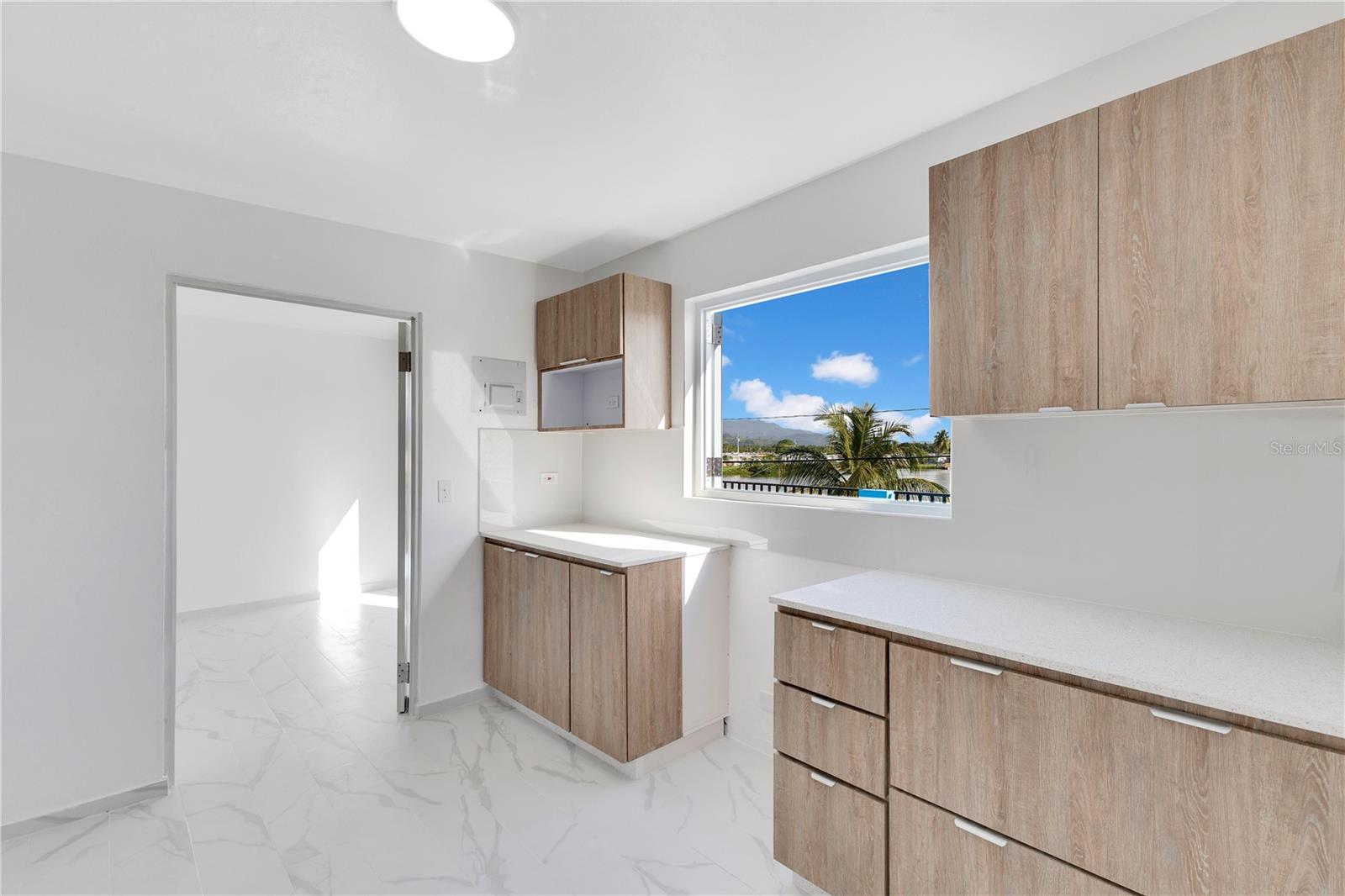 79 CALLE PRINCIPAL MAR