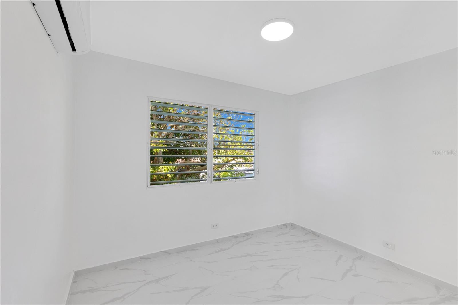 79 CALLE PRINCIPAL MAR