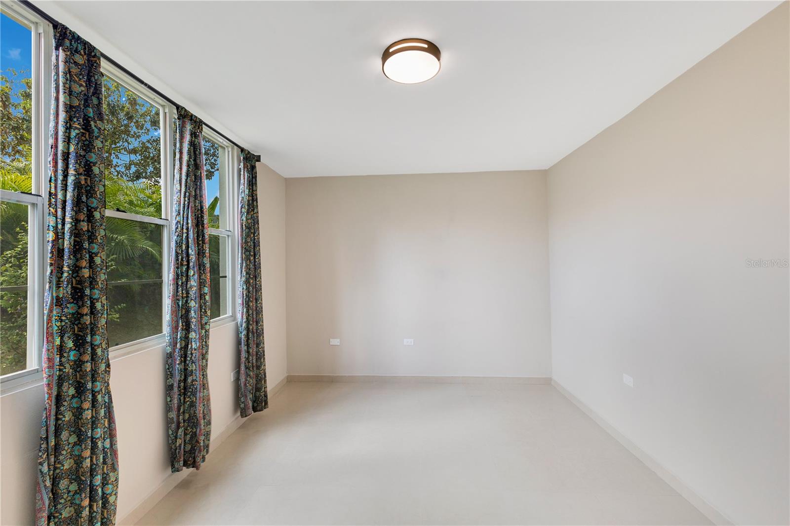 PR-784 COND. RIVER GLANCE #D-105