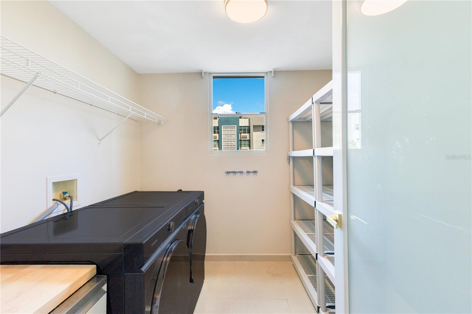 PR-784 COND. RIVER GLANCE #D-105