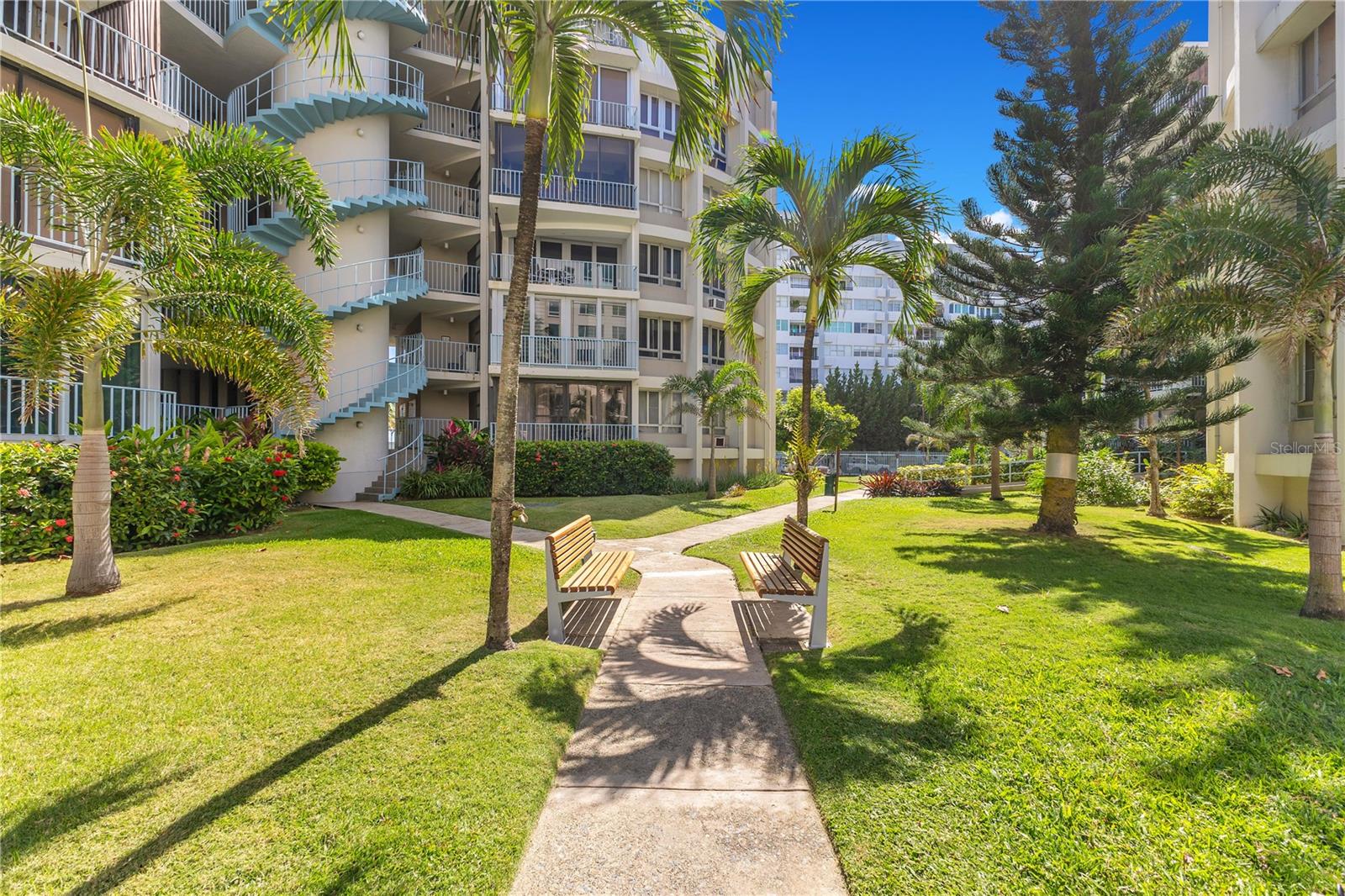 185 CALLE PINE GROVE #46-C