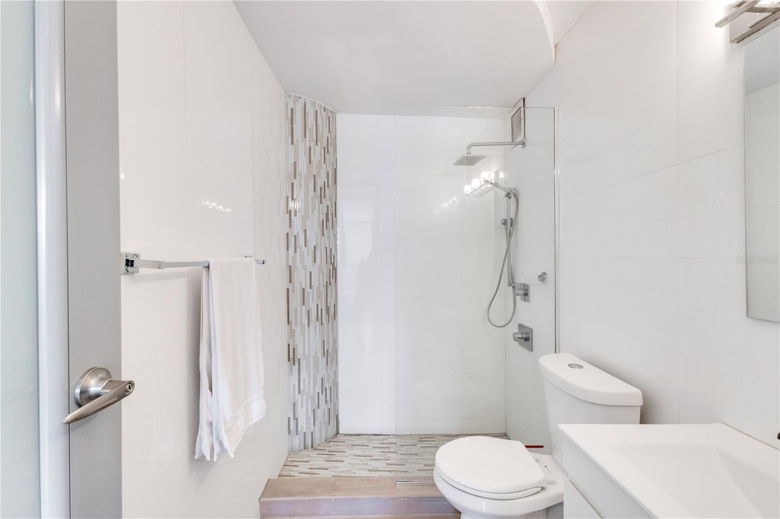 185 CALLE PINE GROVE #46-C