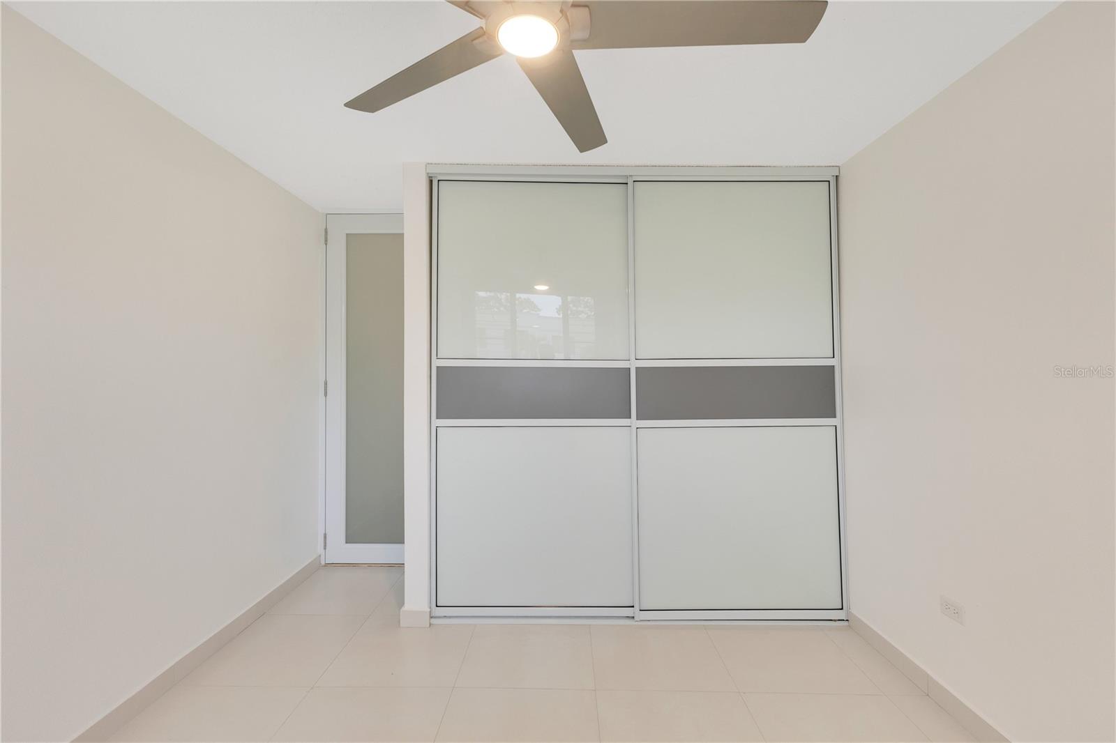 Cond. GOLDEN COURT II, HATO REY #H 202