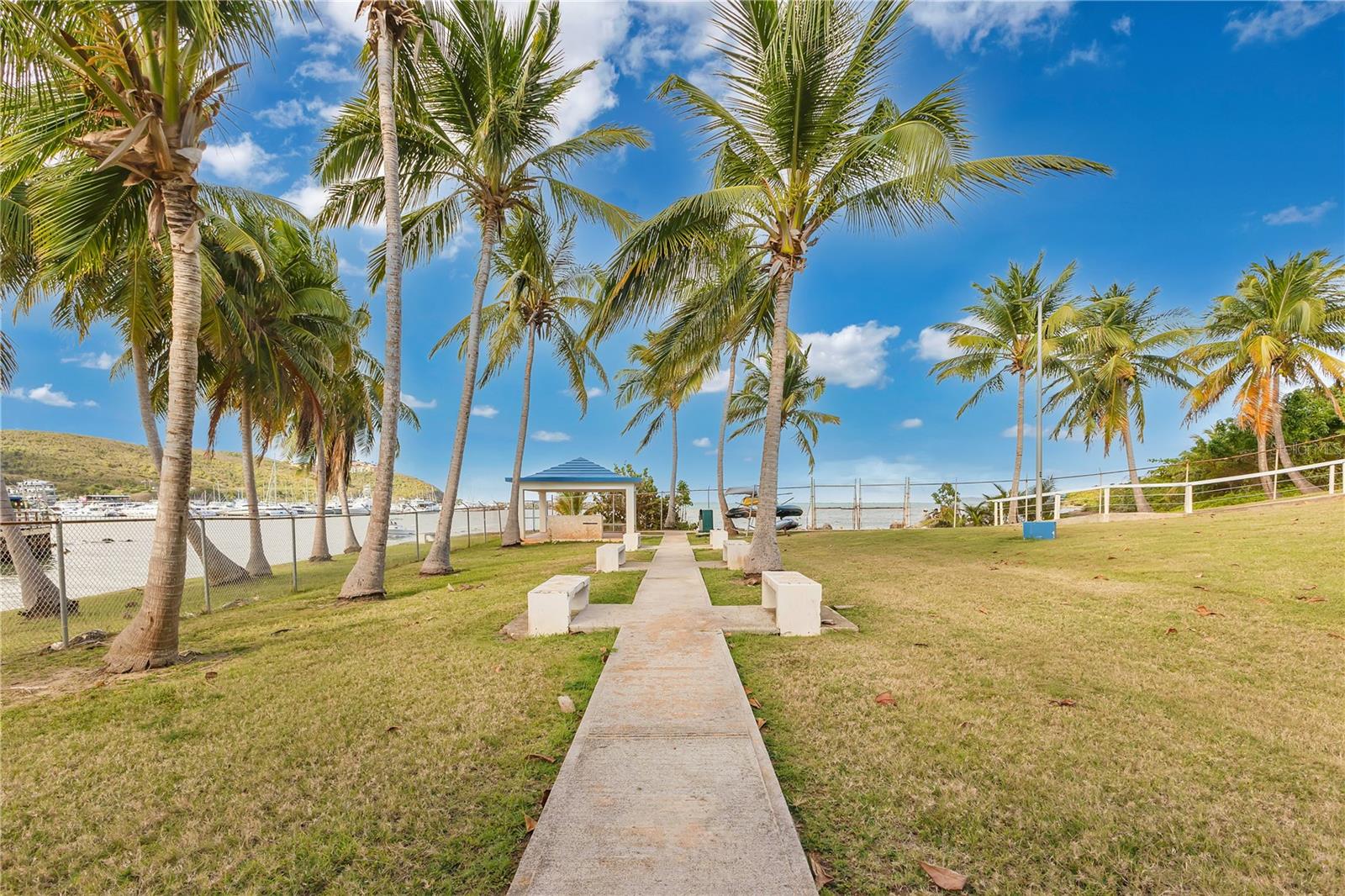 200 CONDOMINIO DOS MARINAS II. MARINA VIEW AVE #2410