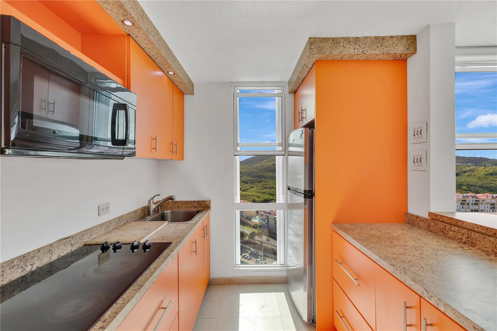 200 CONDOMINIO DOS MARINAS II. MARINA VIEW AVE #2410