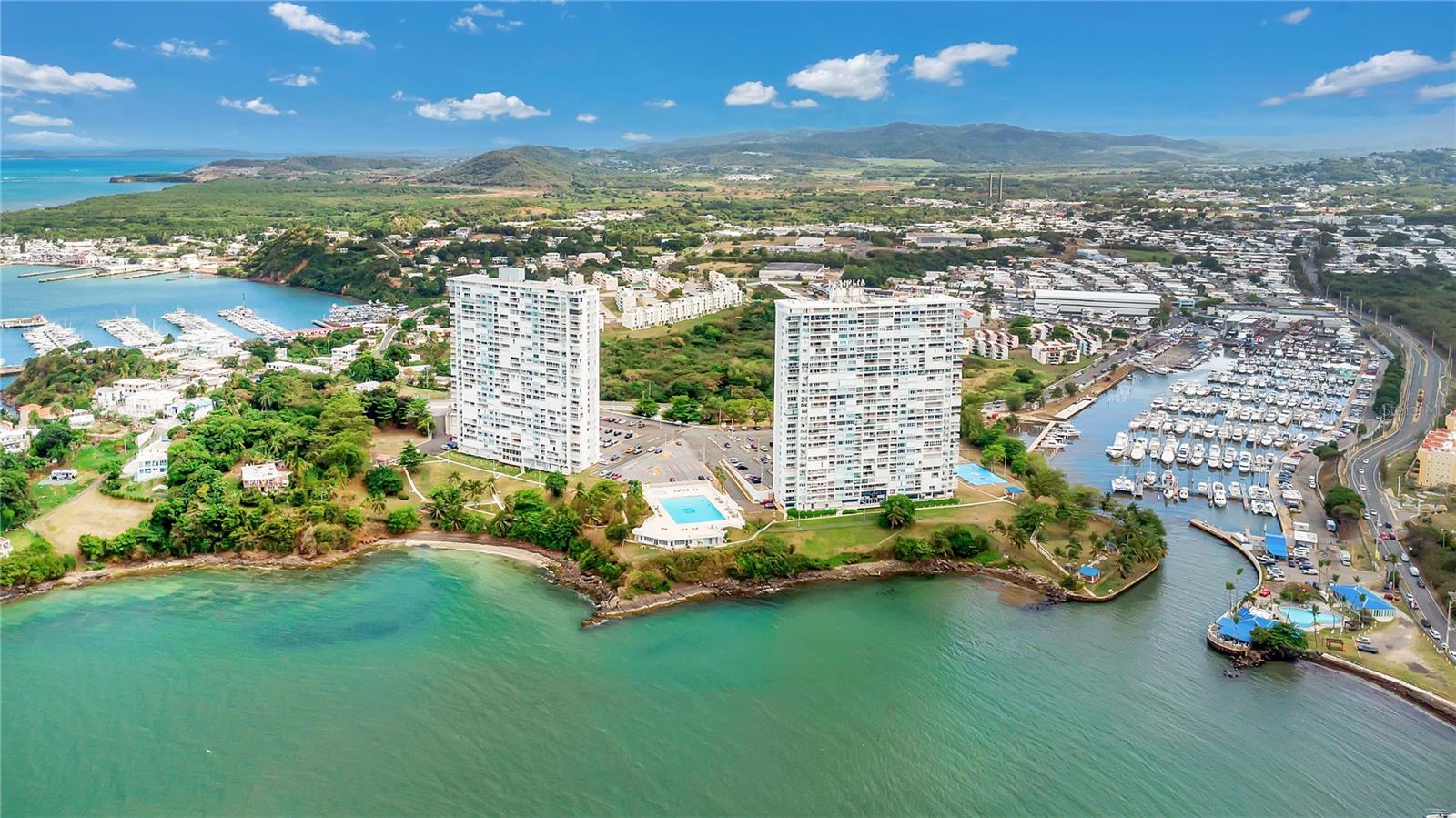 200 CONDOMINIO DOS MARINAS II. MARINA VIEW AVE #2410
