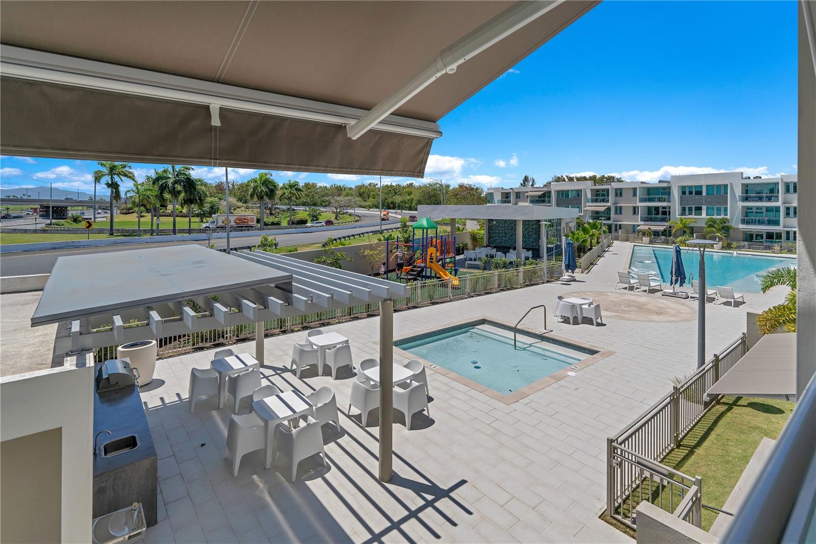 1445 MARGINAL VILLAMAR #821