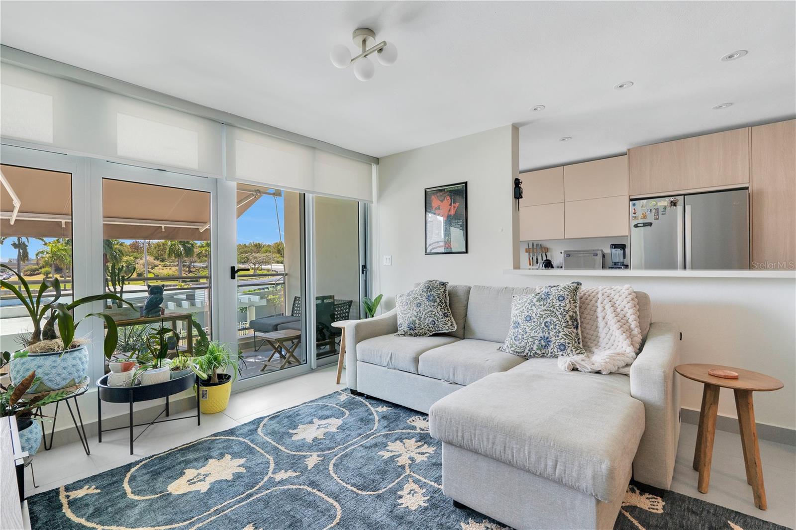 1445 MARGINAL VILLAMAR #821