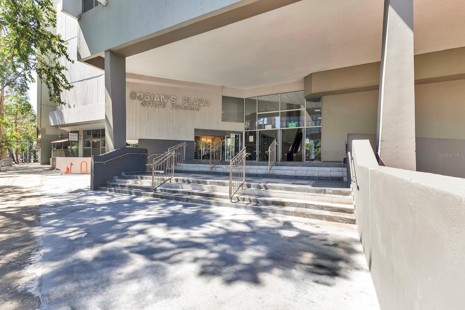 1607 AVE PONCE DE LEON #LM15