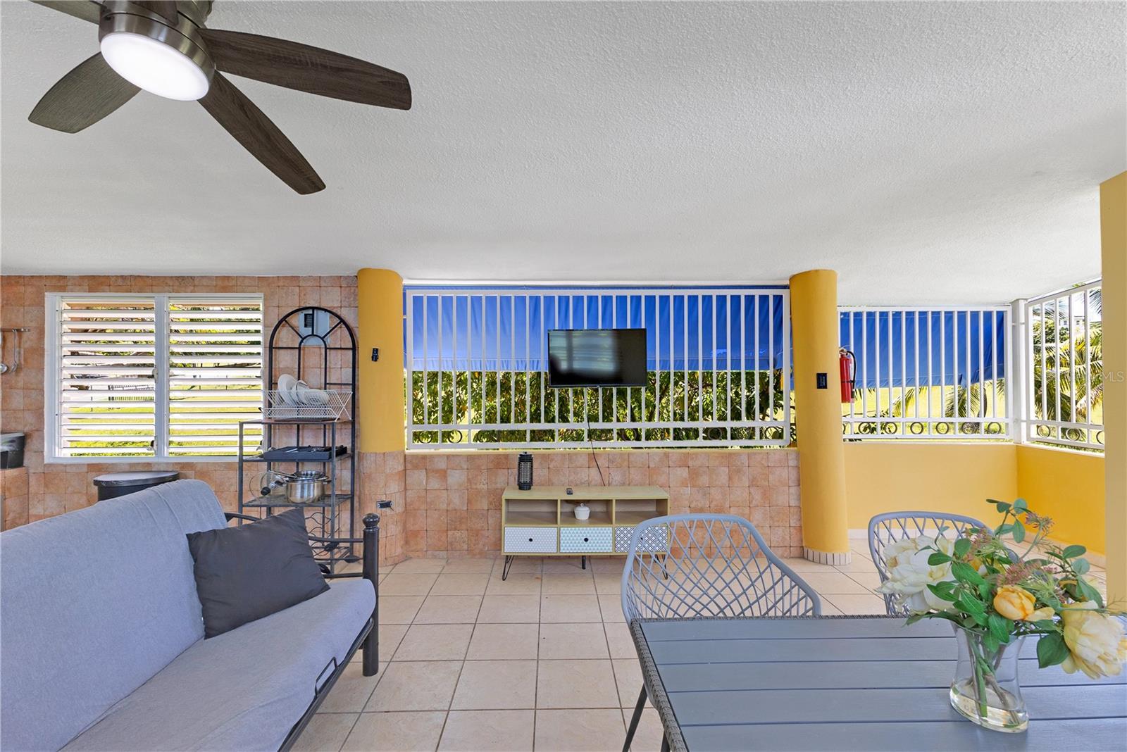 BO PEDERNALES CARR 307 KM.HM 007 1