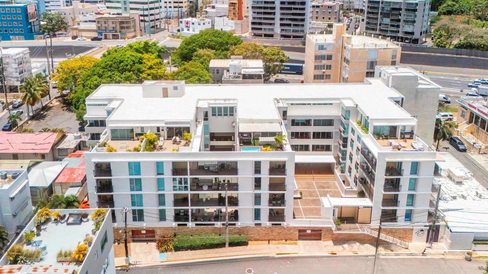 1554 LOPEZ LANDRON ST #408