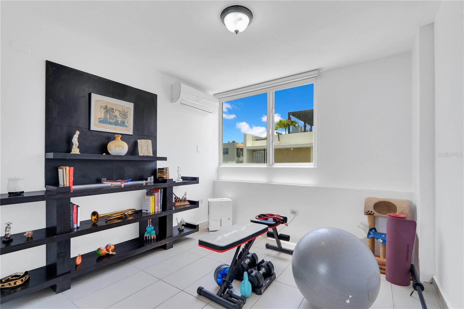 1554 LOPEZ LANDRON ST #408