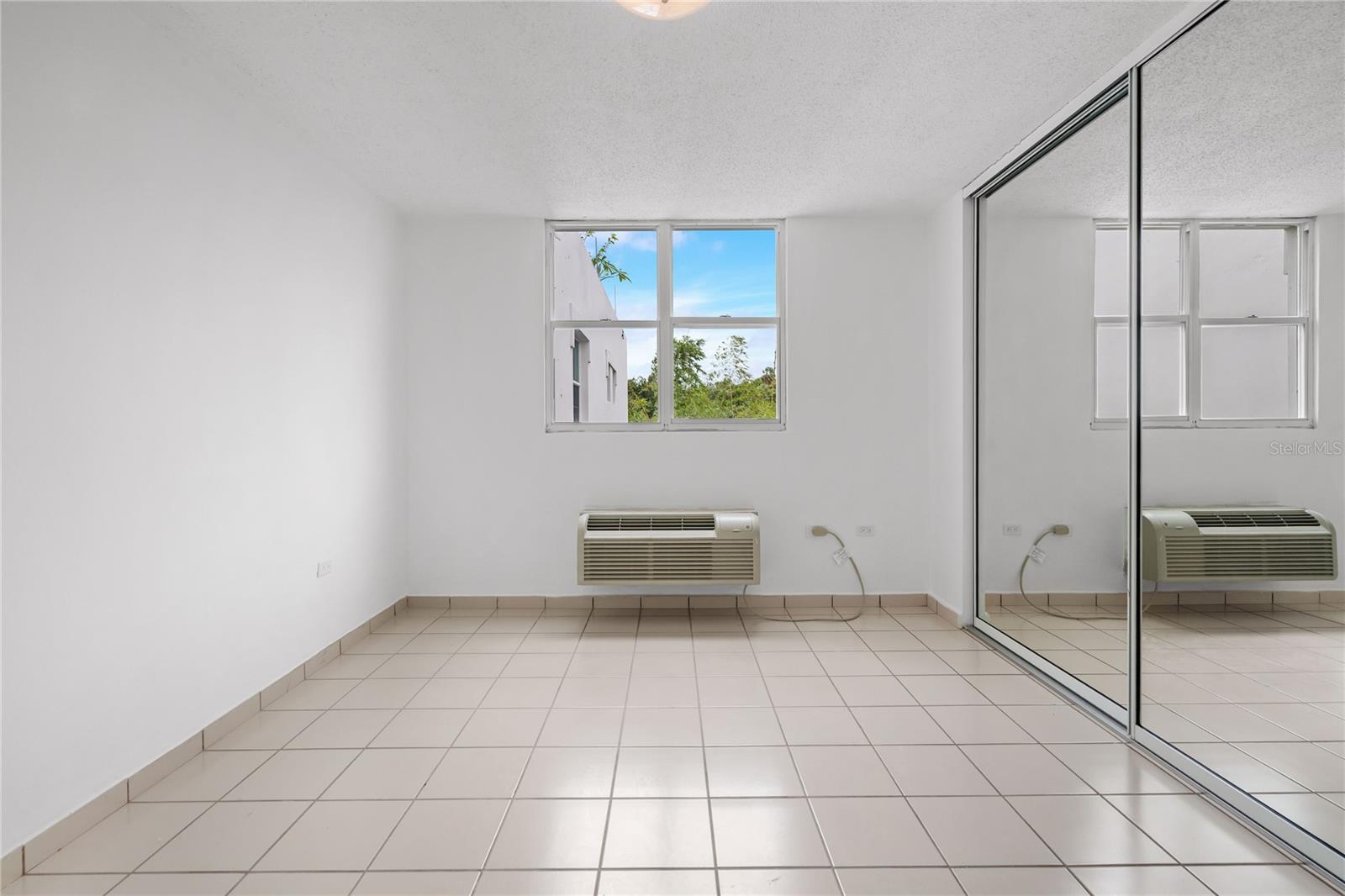 199 PASEO DEL BOSQUE CUPEY AVE #3511