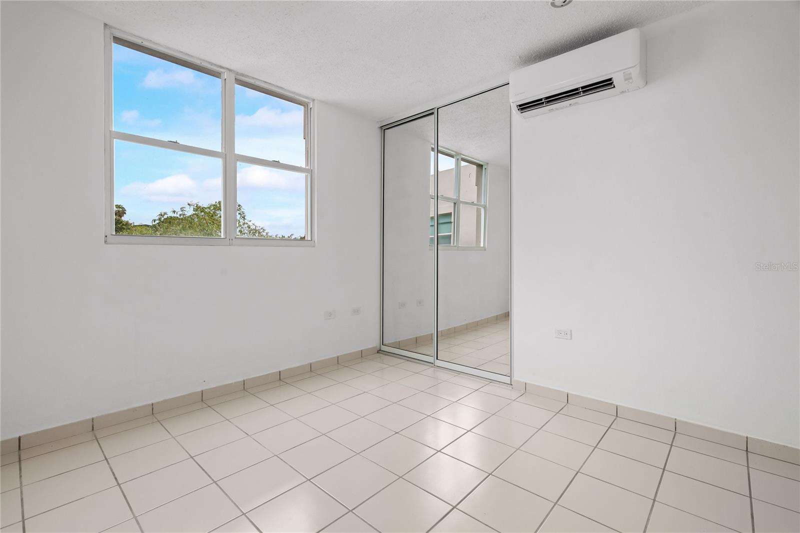 199 PASEO DEL BOSQUE CUPEY AVE #3511