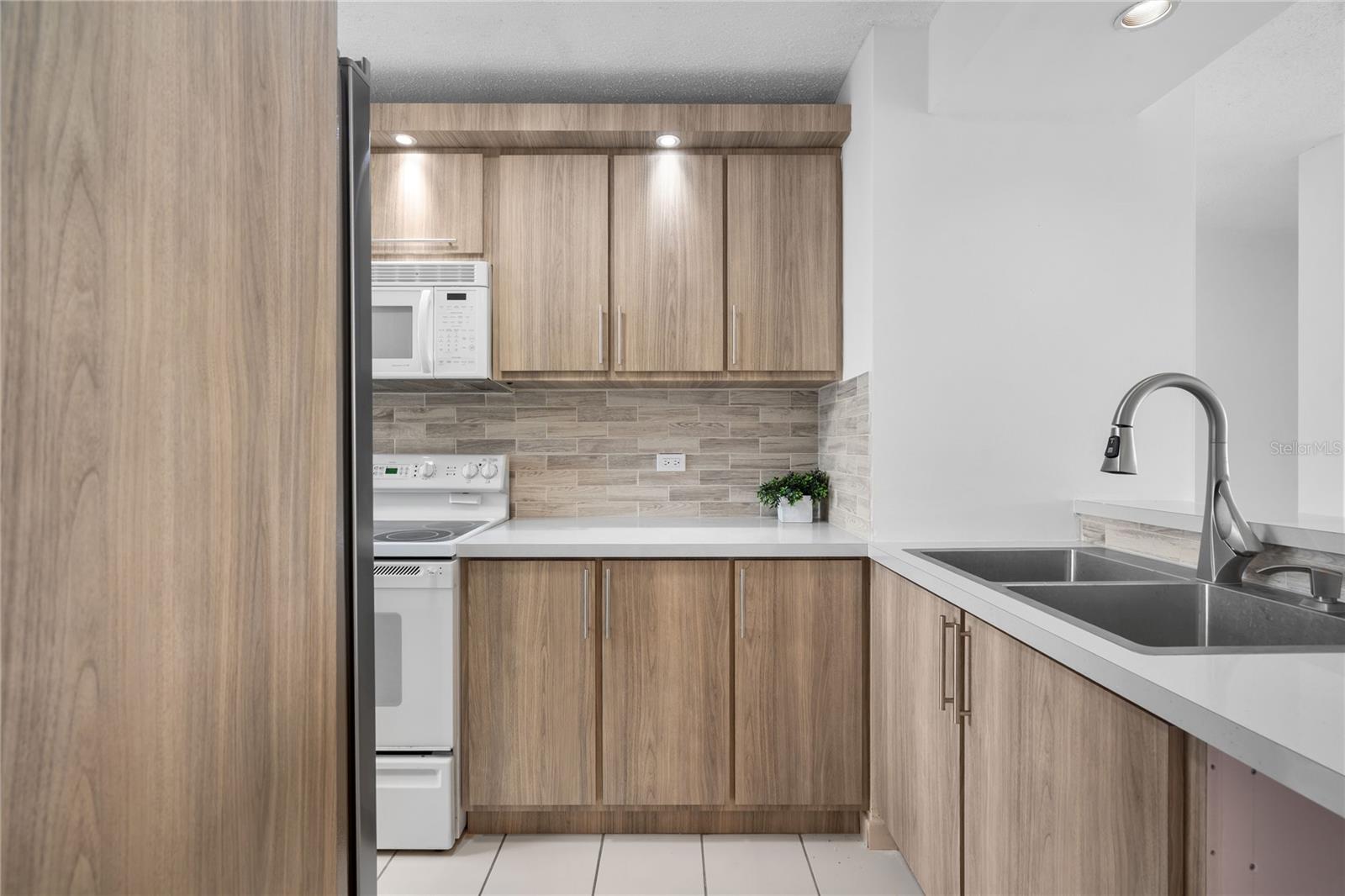 199 PASEO DEL BOSQUE CUPEY AVE #3511