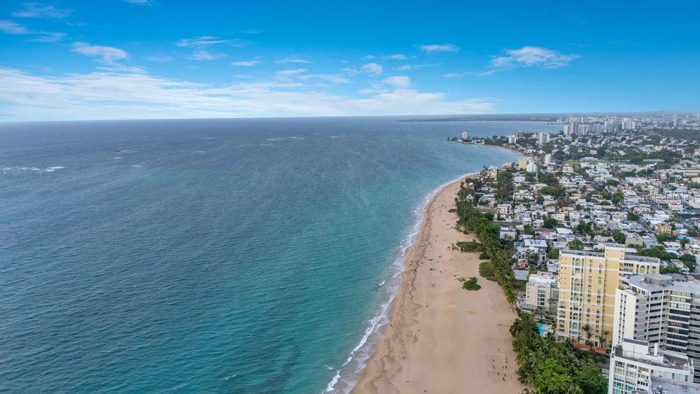 1603 CALLE LOIZA #404