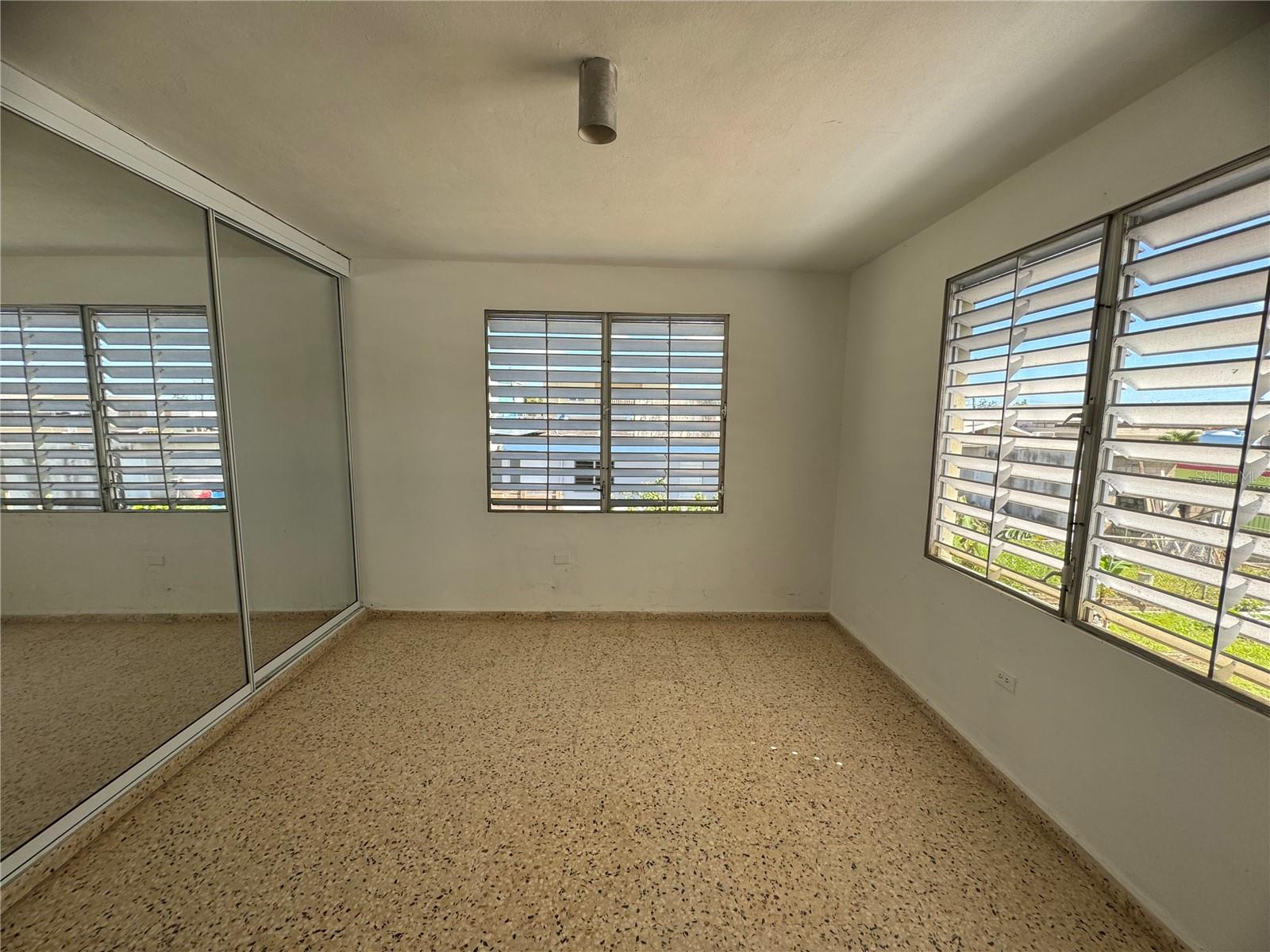 367 CALLE NORTE