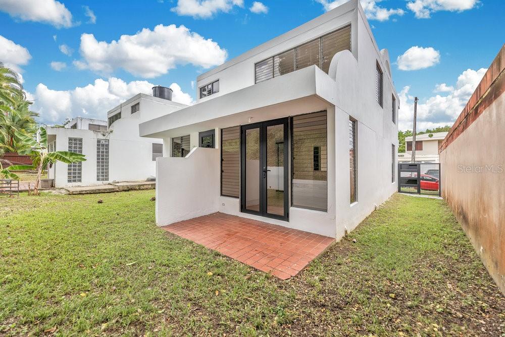 2 URB SANS SOUCI COURT #C-9