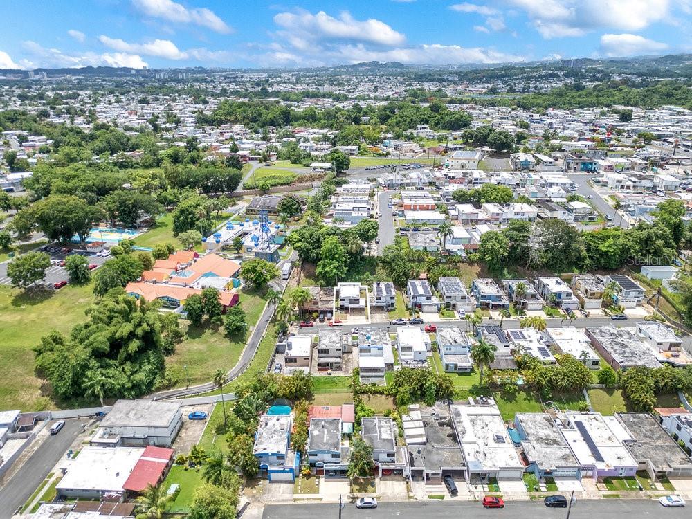 2 URB SANS SOUCI COURT #C-9