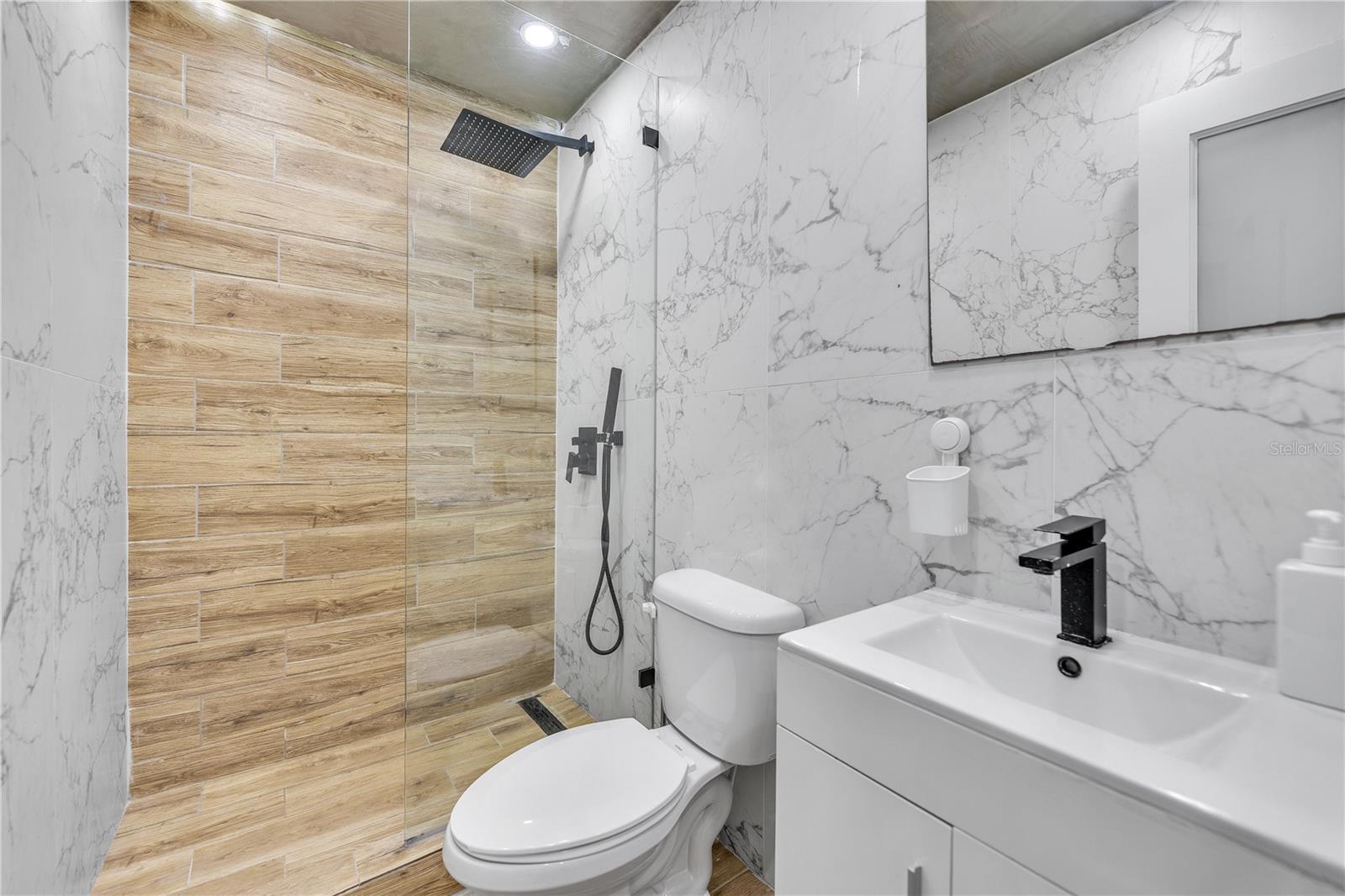 110 CALLE DEL PARQUE #9J