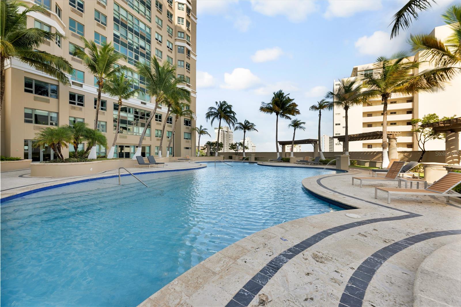 103 AVENIDA DE DIEGO #1801