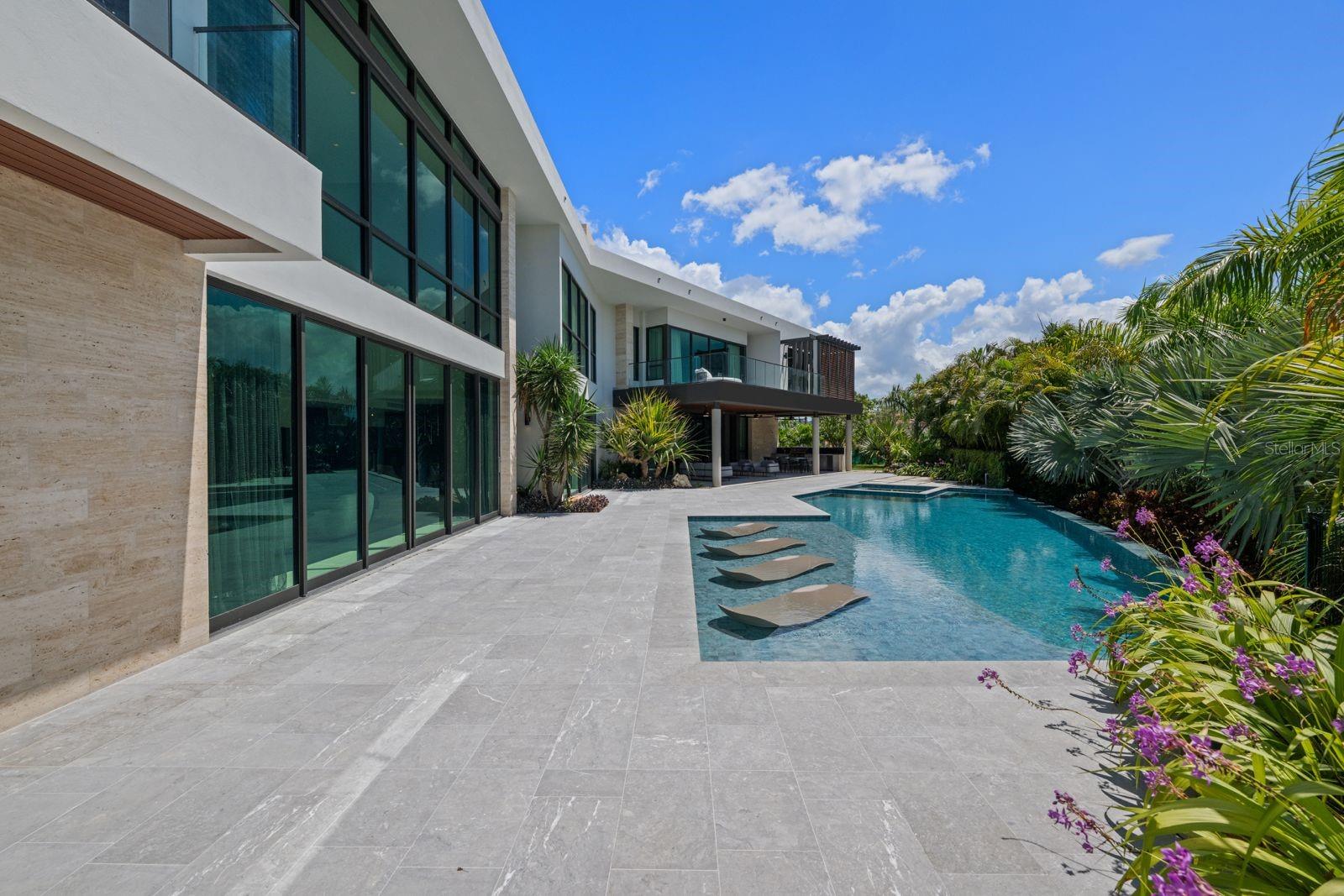 36 DORADO COUNTRY ESTATES