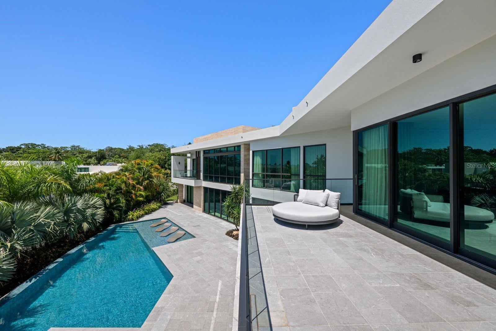 36 DORADO COUNTRY ESTATES