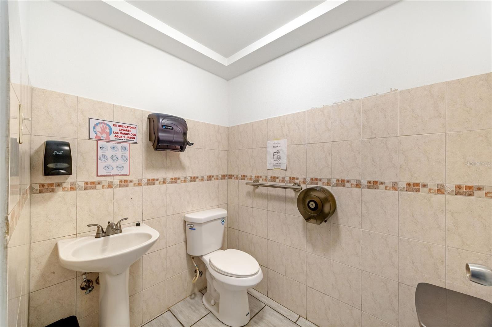 129 KM.HM INT BO HATO ARRIBA