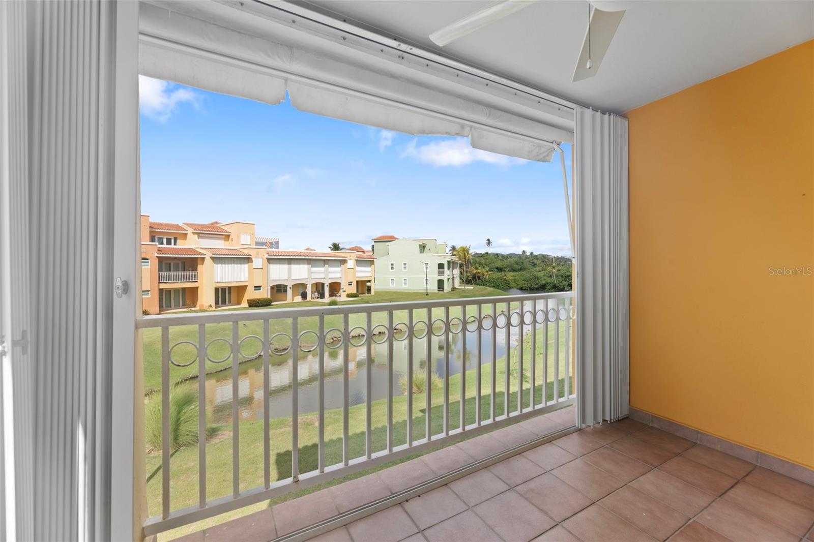 190 CANDELERO DRIVE #9247