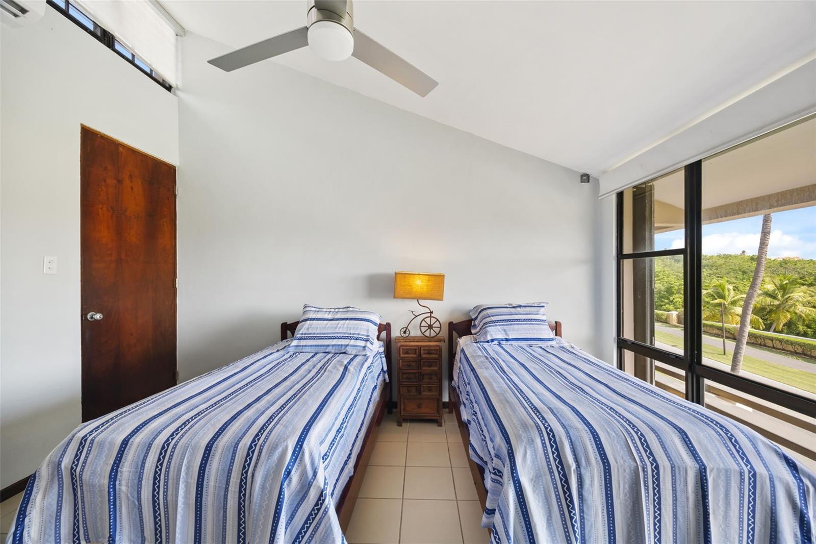 180 PALMAS DR HUMACAO