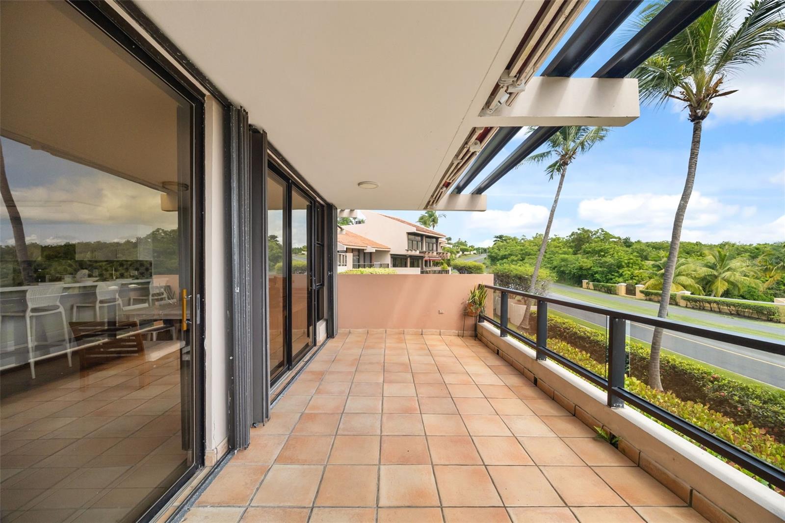 180 PALMAS DR HUMACAO