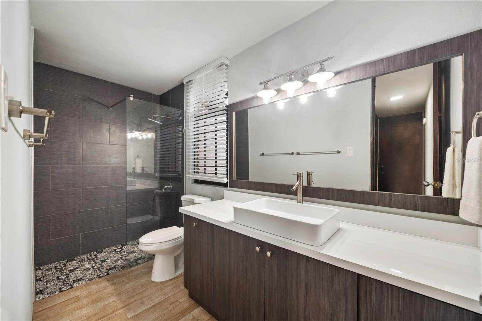 180 PALMAS DR HUMACAO