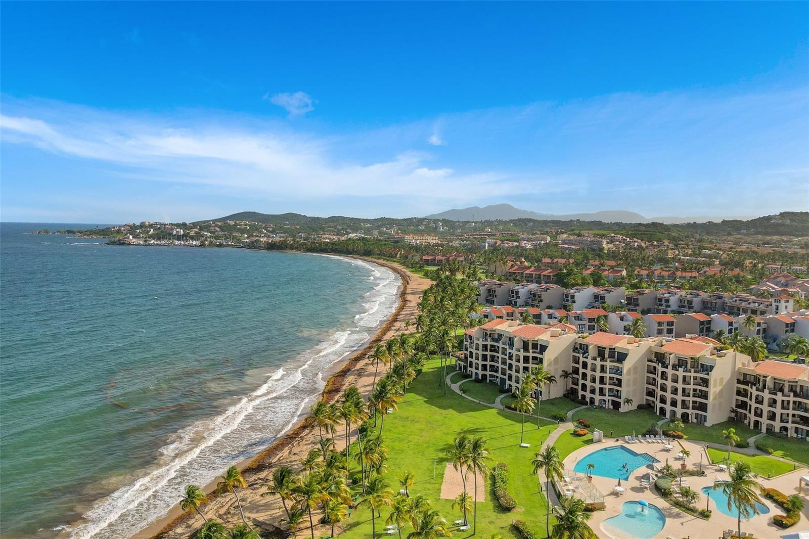 190 CANDELERO RD,CRESCENT BEACH CONDOMINIUM #PH129