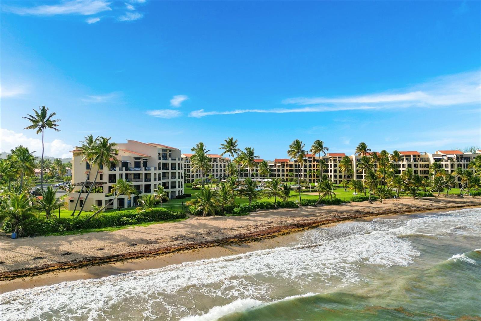 190 CANDELERO RD,CRESCENT BEACH CONDOMINIUM #PH129