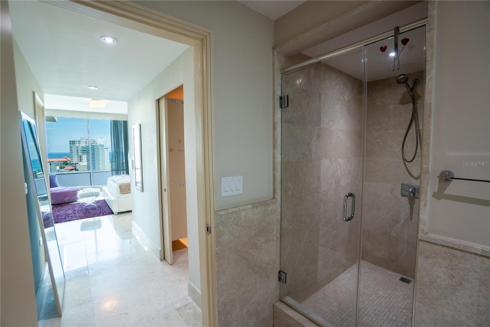 555 MONSERRATE #1101