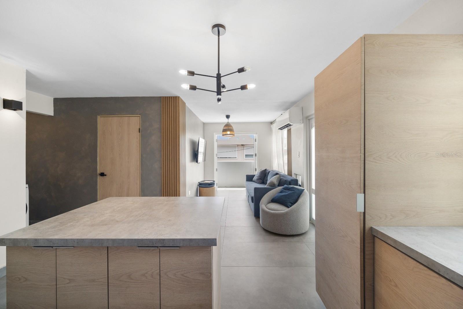 1855 CALLE PABELLONES #A2