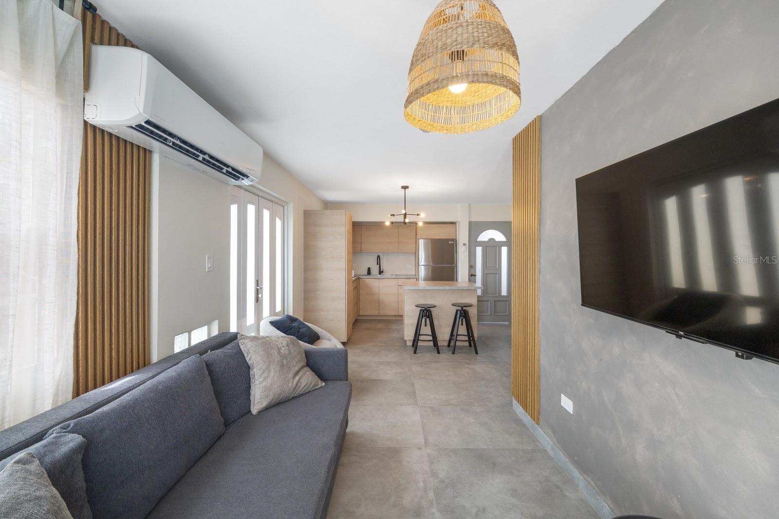 1855 CALLE PABELLONES #A2