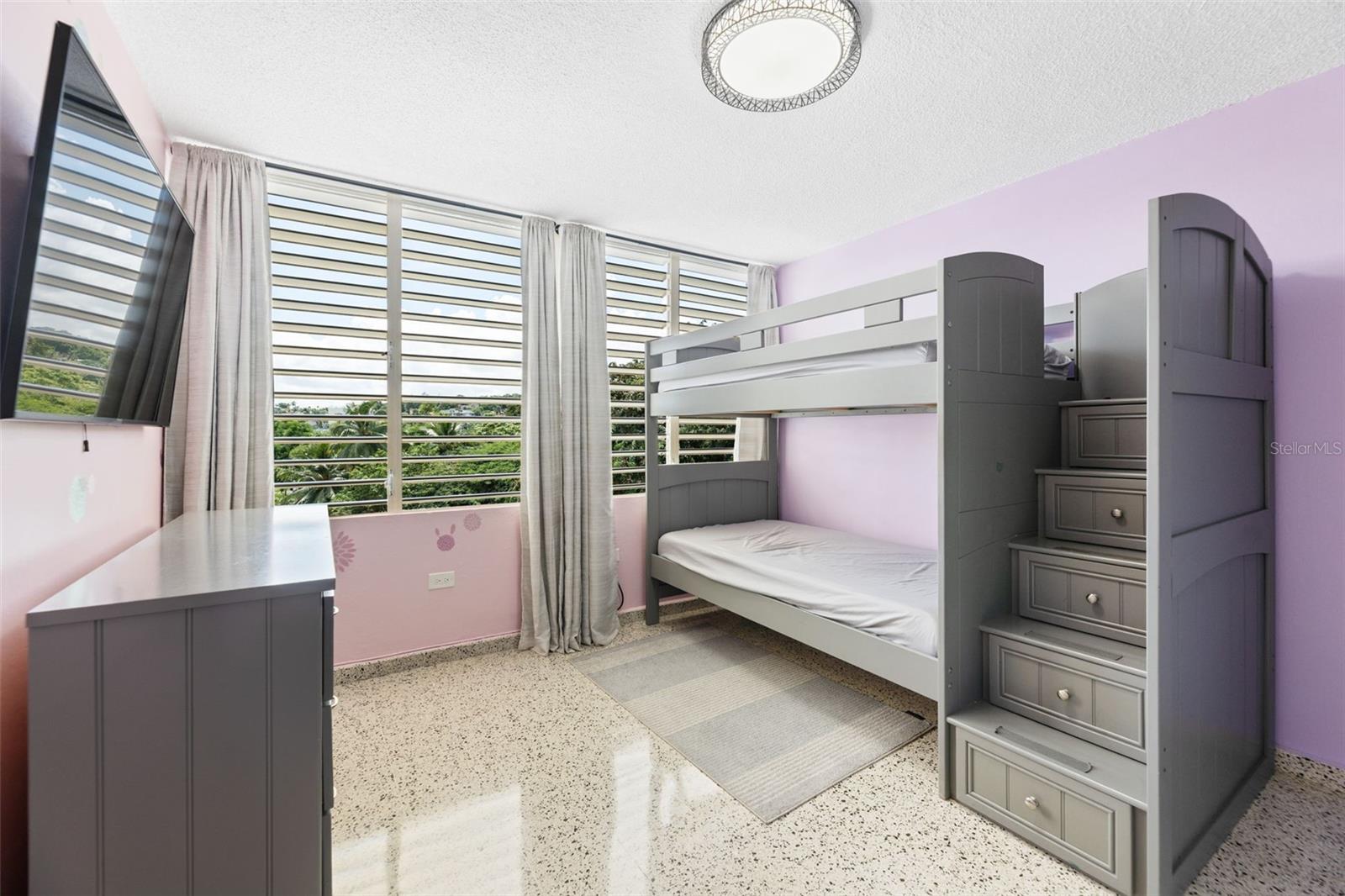 472 CALLE DE DIEGO #602 B